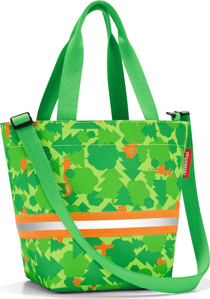 Сумка десткая Reisenthel Shopper XS, цвет: зеленый. IK5035IK5035 Сумка десткая Reisenthel Shopper XS, цвет: зеленый. IK5035IK5035Симпатичная сумка на молнии для повседневного использования: широкие удобные лямки для переноски в руках и удобный плечевой ремешок с регулируемой длиной, который можно отстегнуть. Удобно брать с собой в магазин, особенно, если ваш ребенок хочет помочь вам с покупками: объем 4 литра позволит вместить все необходимые мелочи. Внутри сумки есть кармашек на молнии и специальная плашка, куда можно вписать имя ребенка. Светоотражающие элементы обеспечат дополнительную безопасность на улице. Материал: прочный водоотталкивающий полиэстер премиум класса.