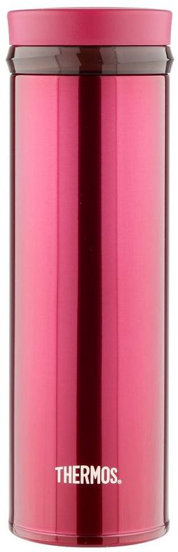 Термос Thermos, цвет: бордовый, 0,5 л. JNO-500934161 Термос Thermos, цвет: бордовый, 0,5 л. JNO-500934161Термос с узким дном. Предназначен для использования в движении. Модель привлекает тонким изящным стилем. Покрытие, созданное на основе самых современных технологий, прекрасно передает глубину и палитру цвета. Можно пить прямо из термоса. Широкое горло предусмотрено для загрузки кубиков льда. Конструкция крышки не позволяет льду выпадать при питье. Термос удобно лежит в руке. Модель легко моется. Можно мыть в посудомоечной машине. Может использоваться в стандартном подстаканнике автомобиля.