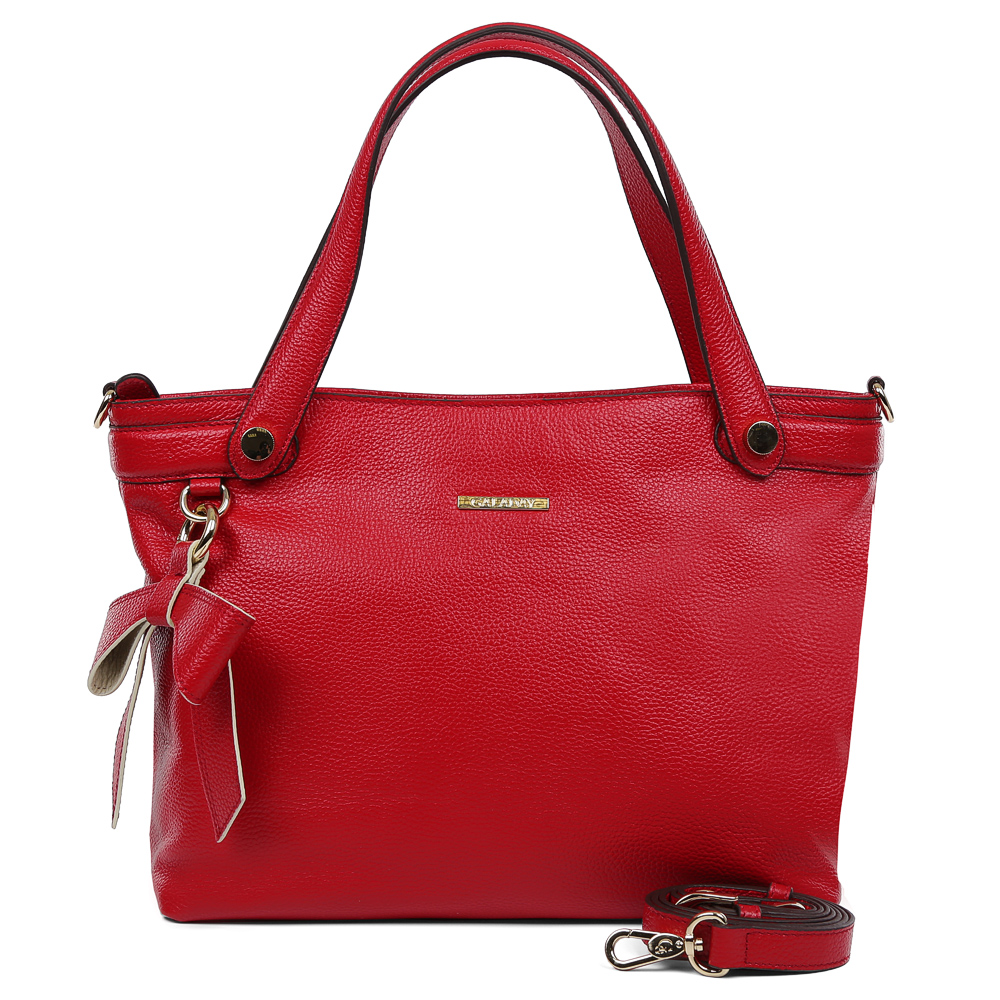 Сумка женская Galaday, цвет: красный. GD7119QGD7119Q-red Сумка женская Galaday, цвет: красный. GD7119QGD7119Q-redЭлегантная женская сумка Galaday изготовлена из качественной натуральной кожи. Модель с одним отделением закрывается на застежку-молнию. Внутри имеются дополнительные карманы. С внешней задней стороны сумки расположен врезной карман на застежке-молнии. Сумка оснащена удобными ручками и плечевым ремнем, который можно регулировать по длине.