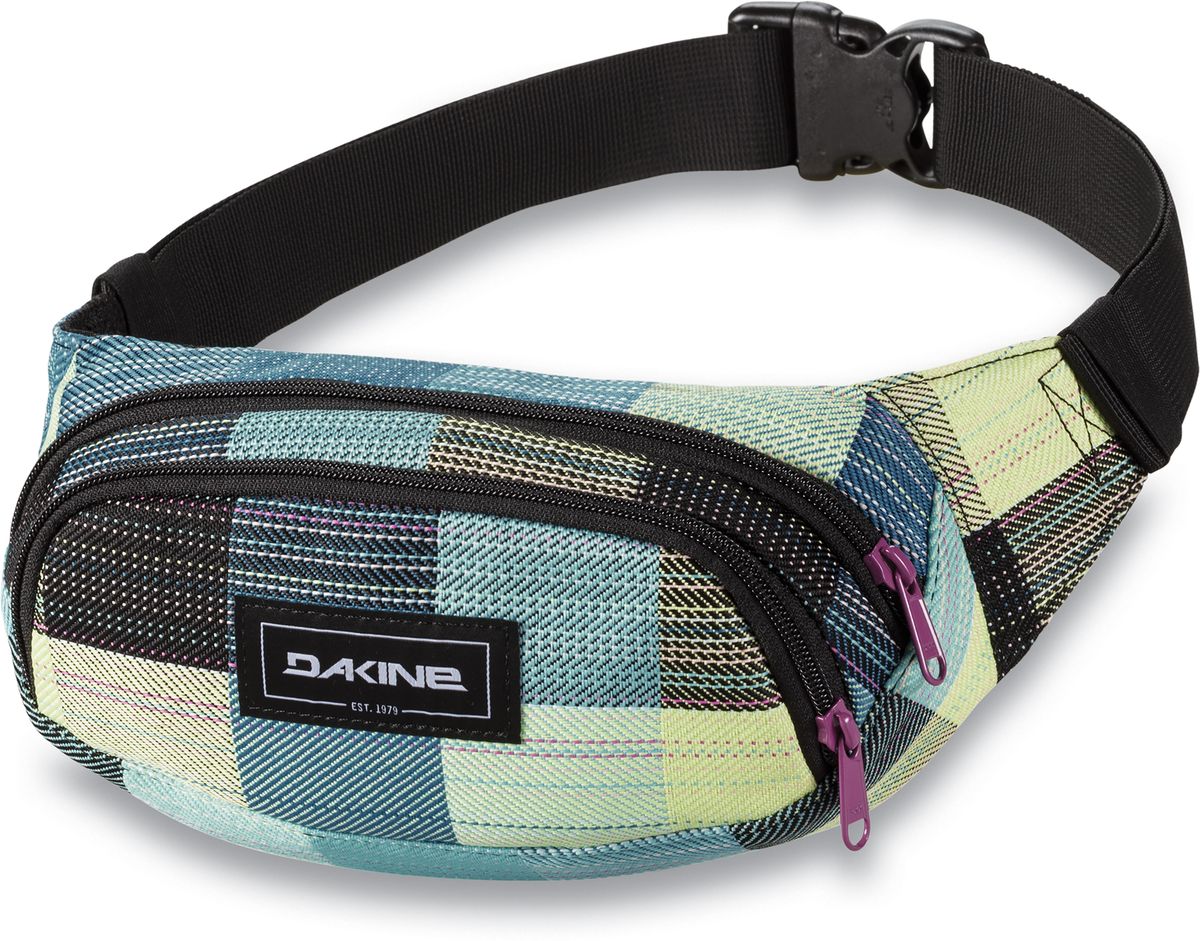 Сумка поясная женская Dakine Hip Pack Luisa, цвет: светло-зеленый, 0,6 л. 821030000127355 8210300 Сумка поясная женская Dakine Hip Pack Luisa, цвет: светло-зеленый, 0,6 л. 821030000127355 8210300Поясная сумка с двумя отделениями. Регулируемый поясной ремень.