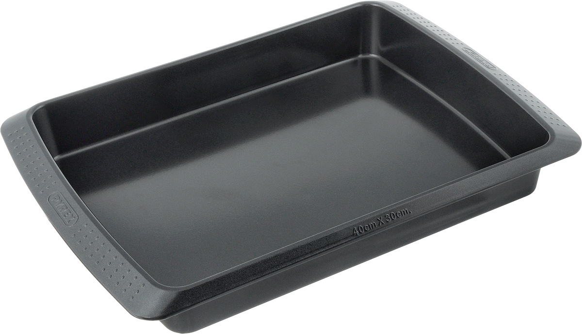 Форма для запекания Pyrex Classic, прямоугольная, с антипригарным покрытием, 40 х 30 смMBCBR40 Форма для запекания Pyrex Classic, прямоугольная, с антипригарным покрытием, 40 х 30 смMBCBR40Форма для запекания Pyrex Classic изготовлена из углеродистой стали с антипригарным покрытием на всей поверхности. Благодаря антипригарному покрытию нет необходимости использовать подсолнечное масло. Пища не пригорает и не прилипает к стенкам, легко достается из формы, сохраняя при этом аккуратный внешний вид. Покрытие обладает высокой прочностью и длительным сроком эксплуатации, а также является абсолютно безопасным, так как не содержит PFOA, свинца и кадмия. Форма быстро и равномерно нагревается. Изделие имеет высокие стенки и удобные ручки. Такая форма прослужит долго и обеспечит легкое и удобное приготовление ваших любимых блюд. Можно использовать в духовке при температуре до 230°С и мыть в посудомоечной машине. Внутренний размер формы: 40 х 30 см. Размер формы (с учетом ручек): 46 х 33 см. Высота стенки: 6 см.