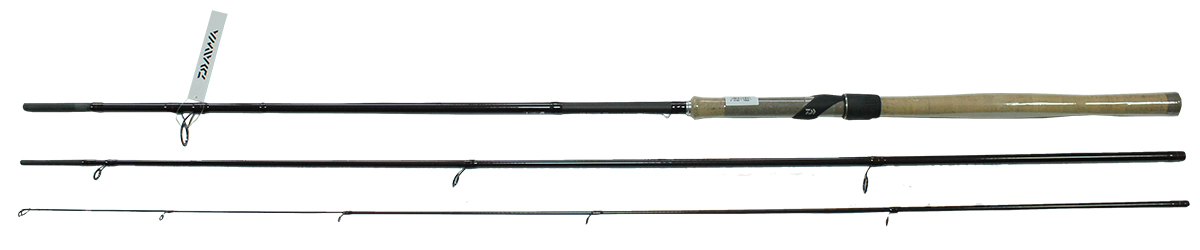 Удилище фидерное Daiwa Aqualite Power Feeder, 3,6 м, 15-50 г61220 Удилище фидерное Daiwa Aqualite Power Feeder, 3,6 м, 15-50 г61220Тонкие бланки, гибкие и мощные. Идеальны для ловли на поплавок. Размер колец подобран таким образом, чтобы стопоры для лески проскальзывали через них без проблем. Быстрые и легкие бланки отлично прогружаются во время заброса, тем самым обеспечивая дальность заброса. Power Float также хорошо подходят для ловли судака на натуральные приманки