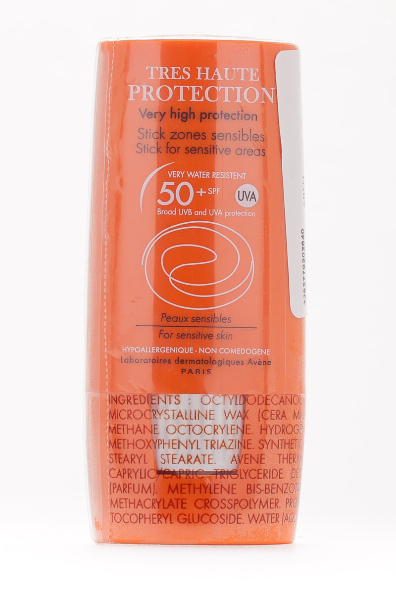 Aven Солнцезащитный стик SPF50+ для чувствительных зон, 8 гC22264 Aven Солнцезащитный стик SPF50+ для чувствительных зон, 8 гC22264Солнцезащитный стик для чувствительных зон с высоким фактором защиты содержит компоненты, обладающие успокаивающими свойствами. Средство надежно защищает кожу от действия UVB И UVA лучей, предохраняет от воздействия свободных радикалов, обеспечивает предупреждение фотодерматозов.