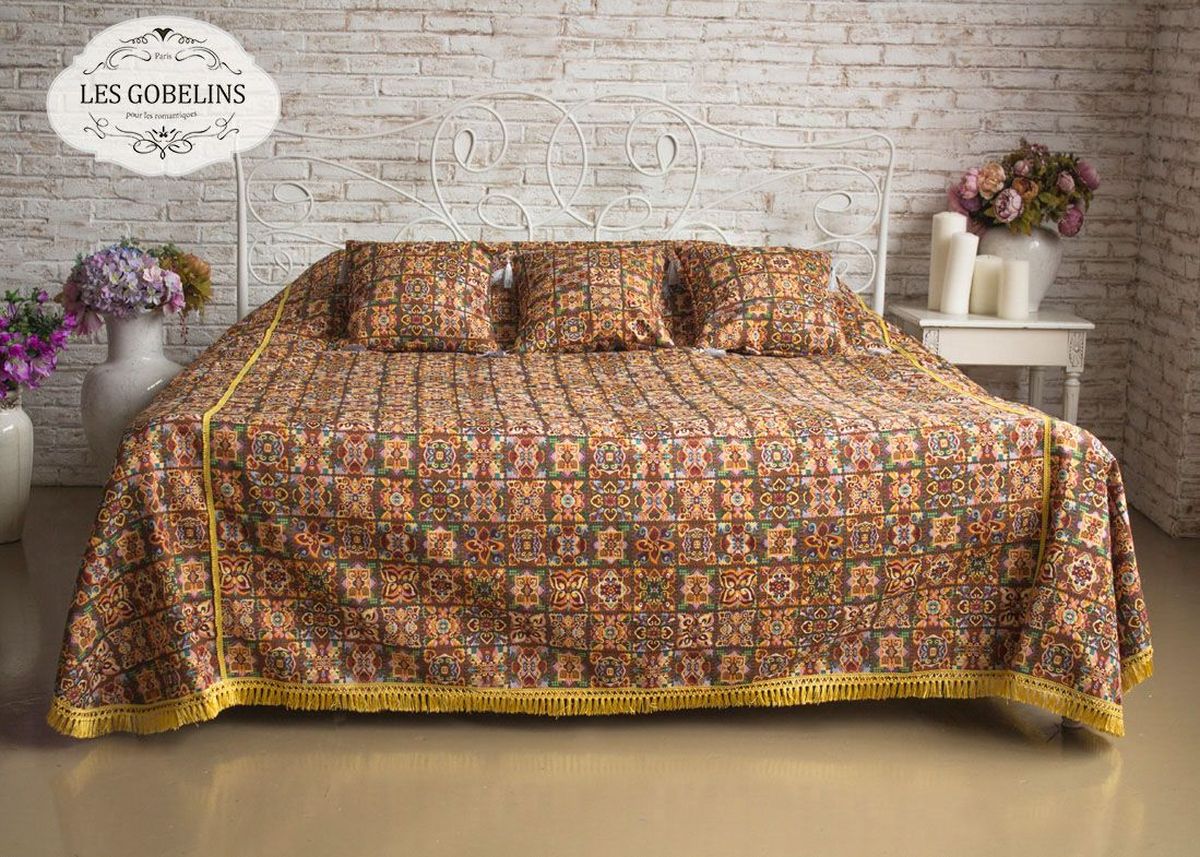 Покрывало на кровать Les Gobelins Mosaique De Fleurs, 150х220 см. lns184379lns184379 Покрывало на кровать Les Gobelins Mosaique De Fleurs, 150х220 см. lns184379lns184379Общий размер: полутороспальный Размер покрывала: 150х220 см Размер наволочек: Без наволочек Материал: Хлопковый гобелен Длина ворса: Отсутствует Состав: 49% хлопок, 51% полиэстер Отделка: Бахрома и кисти Производитель: Les Gobelins Cтрана производства: Россия Упаковка: Полиэтиленовый пакет