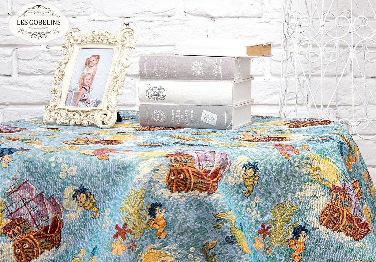 Скатерть Les Gobelins Ocean, круглая, диаметр 160 см. lns239980lns239980 Скатерть Les Gobelins Ocean, круглая, диаметр 160 см. lns239980lns239980Производитель: Les Gobelins Страна производства: Россия Круглая скатерть. Материал: Гобелен Состав материала: Хлопок - 50%, Полиэстер - 50% Размер (Диаметр): 160 см Упаковка: Полиэтиленовый пакет с клейким клапаном и бумажным вкладышем с информацией о продукте. Скатерть украшена по краю бахромой. Расположение рисунка на скатерти соответствует фотографии.