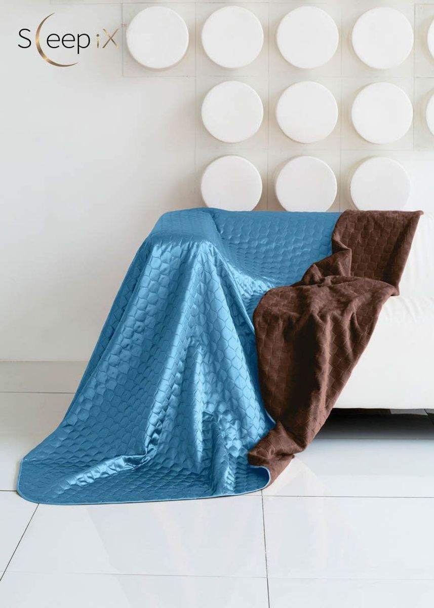 Покрывало Sleep iX Shinen Soft, цвет: коричневый, темно-голубой, 180х220 см. maa214806maa214806 Покрывало Sleep iX Shinen Soft, цвет: коричневый, темно-голубой, 180х220 см. maa214806maa214806Общий размер: двуспальный Размер покрывала: 180х220 см Размер наволочек: Без наволочек Материал: Искусственный мех,Атласный шелк Длина ворса: Короткий Наполнитель: Синтепон Состав: 100% полиэстер Отделка: Кант,Стежка Особенность: Двухсторонний Производитель: Sleep iX Cтрана производства: Китай Упаковка: Чемодан ПВХ