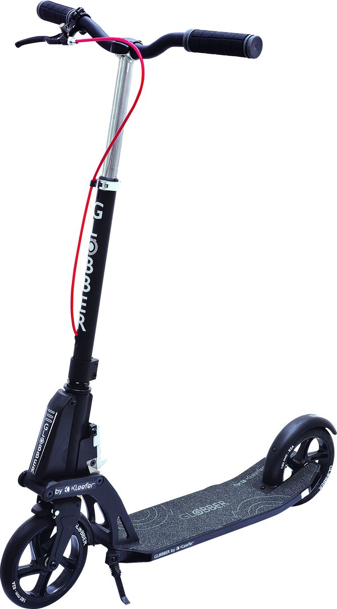 Самокат Globber My Too 18.0, с тормозом, цвет: черный. 498-190498-190 Самокат Globber My Too 18.0, с тормозом, цвет: черный. 498-190498-190Самокат My Too 18.0 оснащен быстрой и простой системой складывания Kleefer. Полиуретановые колеса, диаметром 180 мм, позволяют путешествовать с более высоким уровнем техники. Широкий, изогнутый руль (48см) делает управления самоката более удобным.Самокат предлагается в двух вариациях: с (18,0 KS – BR) и без (18.0 KS) переднего тормоза на руле.
