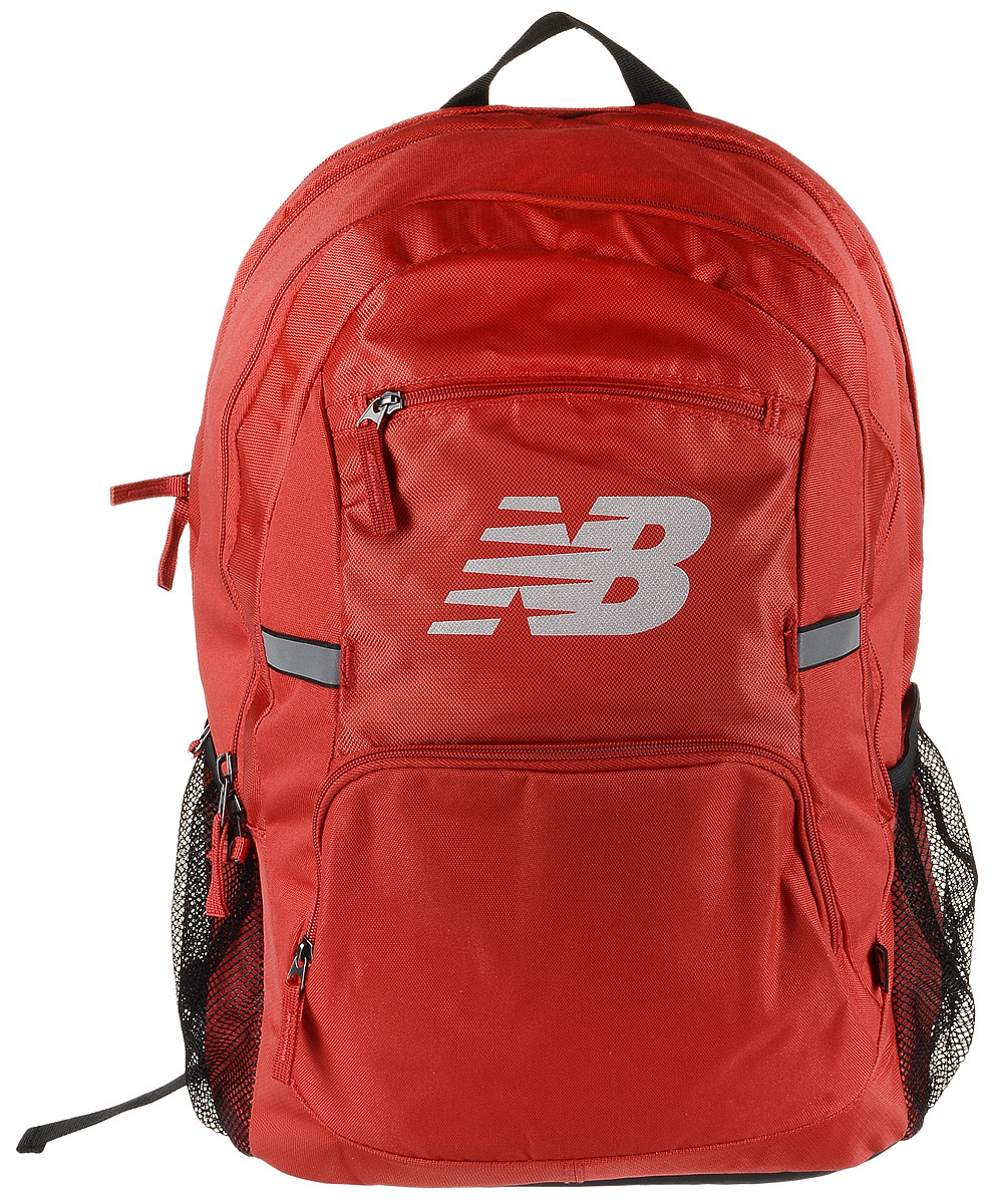 Рюкзак New Balance Accelerator Backpack, цвет: красный, черный. 500100/RB500100/RB Рюкзак New Balance Accelerator Backpack, цвет: красный, черный. 500100/RB500100/RBСтильный городской рюкзак New Balance Accelerator Backpack, выполненный из полиэстера и нейлона, оформлен фирменной символикой. Изделие имеет три отделения, которые закрываются на застежки-молнии. Одно отделение предназначено для ноутбука. Внутри среднего отделения находятся три накладных кармана, один из которых на застежке-молнии. Внутри третьего расположены шесть эластичных фиксаторов и накладной сетчатый карман. Снаружи, на передней стенке расположены два накладных кармана на застежках-молниях. Боковые стороны дополнены сетчатыми карманами для бутылок с водой. Рюкзак оснащен широкими регулируемыми лямками и ручкой для переноски в руке. Уплотненная спинка с сетчатыми вставками обеспечивает комфорт и естественную вентиляцию при переноске рюкзака. Светоотражающие элементы увеличивают вашу безопасность в темное время суток.