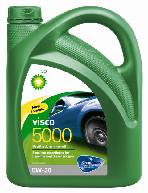 Моторное масло BP Visco 5000 5W-30 4, 4 л15807A Моторное масло BP Visco 5000 5W-30 4, 4 л15807AОписание Моторные масла BP Visco CleanGuard™ препятствуют образованию отложений в двигателе, обеспечивая его бесперебойную работу. Система Clean Guard™ защищает двигатель и дольше поддерживает его в чистоте. Чистый двигатель прослужит дольше и будет работать более эффективно. В условиях повседневной эксплуатации автомобиля в двигателе скапливаются продукты сгорания. Если эти примеси своевременно не удалить, они будут образовывать отложения, которые зачастую становятся главной причиной снижения эффективности работы двигателя и его поломок. Моторные масла BP Visco CleanGuard™ содержат особые компоненты, которые предотвращают образование вредных отложений на стенках рабочих поверхностей двигателя. Применение Моторное масло BP Visco 5000 5W-30 предназначено для бензиновых и дизельных двигателей автомобилей, где производитель рекомендует смазочные материалы класса вязкости SAE 5W-30 спецификаций ACEA A3/B3, A3/B4, API SL/CF или более ранних. BP Visco 5000 5W-30 одобрено к применению рядом...