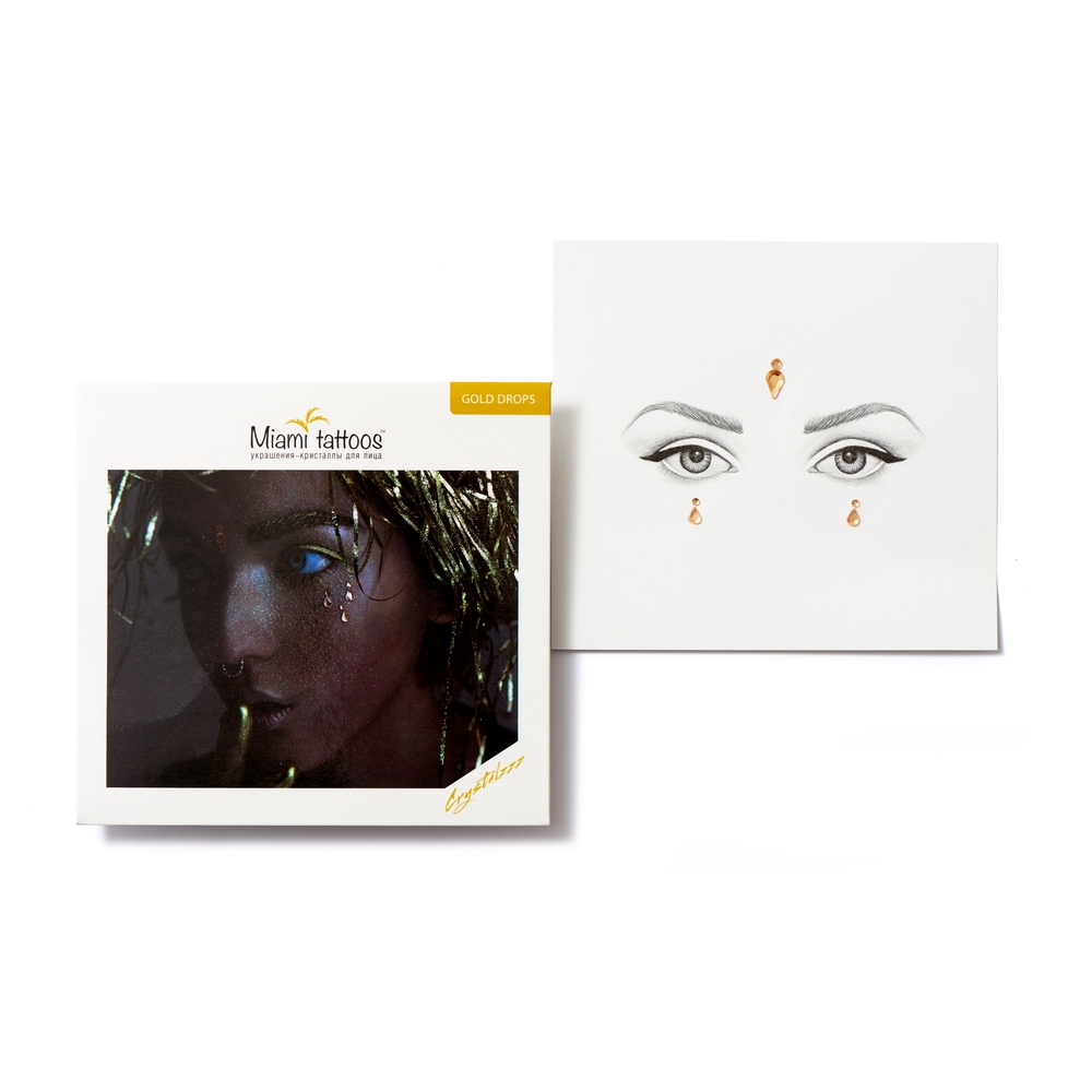 Miami Tattoos Клеящиеся кристаллы для лица Crystalzzz Drops in Gold, 1 лист 15см*16смMT0054 Miami Tattoos Клеящиеся кристаллы для лица Crystalzzz Drops in Gold, 1 лист 15см*16смMT0054Miami Tattoos - это дизайнерские переводные тату-украшения. Коллекция кристаллов Crystalzzz — это модный аксессуар для вашей кожи, который наносится за считанные секунды. Больше вам не нужна помощь визажиста, чтобы создать необычный макияж. Просто отклейте кристаллы от прозрачной пленки и приклейте их на чистую кожу. Crystalzzz можно наносить как на лицо, так и на тело. Они не вызывают аллергию и абсолютно безопасны для кожи.