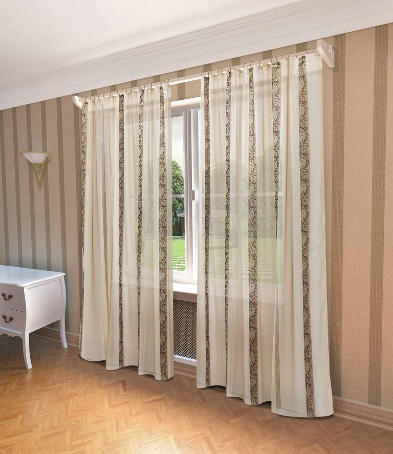 Тюль Sanpa Home Collection Бренда, на ленте, цвет: коричневый, высота 280 смHP70157/5/1E Бренда коричневый, , 300*280 см Тюль Sanpa Home Collection Бренда, на ленте, цвет: коричневый, высота 280 смHP70157/5/1E Бренда коричневый, , 300*280 смТюль Бренда нежного цвета изготовлена из ткани высококачественных материалов Воздушная ткань привлечет к себе внимание и идеально оформит интерьер любого помещения. Крепление к карнизу осуществляется при помощи вшитой шторной ленты.