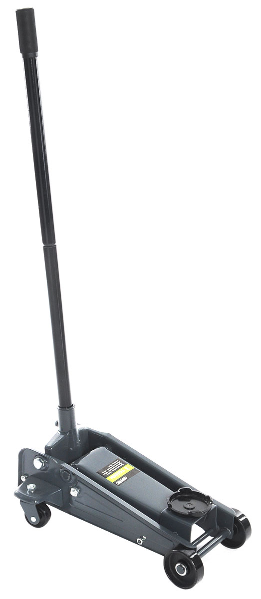 Домкрат подкатной Skyway, гидравлический, 3 тFJ303/S01802009 Домкрат подкатной Skyway, гидравлический, 3 тFJ303/S01802009Подкатной домкрат Skyway предназначен для подъема грузов массой до 3 тонн. Изделие позволяет быстро и с минимальными усилиями поднять груз на высоту до 46 см. Обладает большой грузоподъемностью, компактностью, плавностью хода и управлением под небольшим рабочим усилием. Надежная и неприхотливая конструкция домкрата обеспечивает его работоспособность в любых условиях. Домкрат предназначен для использования на ровной и твердой поверхности. Полностью металлическая конструкция узлов и агрегатов обеспечивает высокую надежность и отказоустойчивость. Перепускной клапан предохраняет домкрат от поломки, если вес груза превышает грузоподъемность домкрата. Он оснащен прочными колесами, обеспечивающими его мобильность и удобство в эксплуатации. Уникальная система предотвращает чрезмерную откачку. Максимальная нагрузка: 3 т. Максимальная высота: 46 см. Минимальная высота: 14 см.