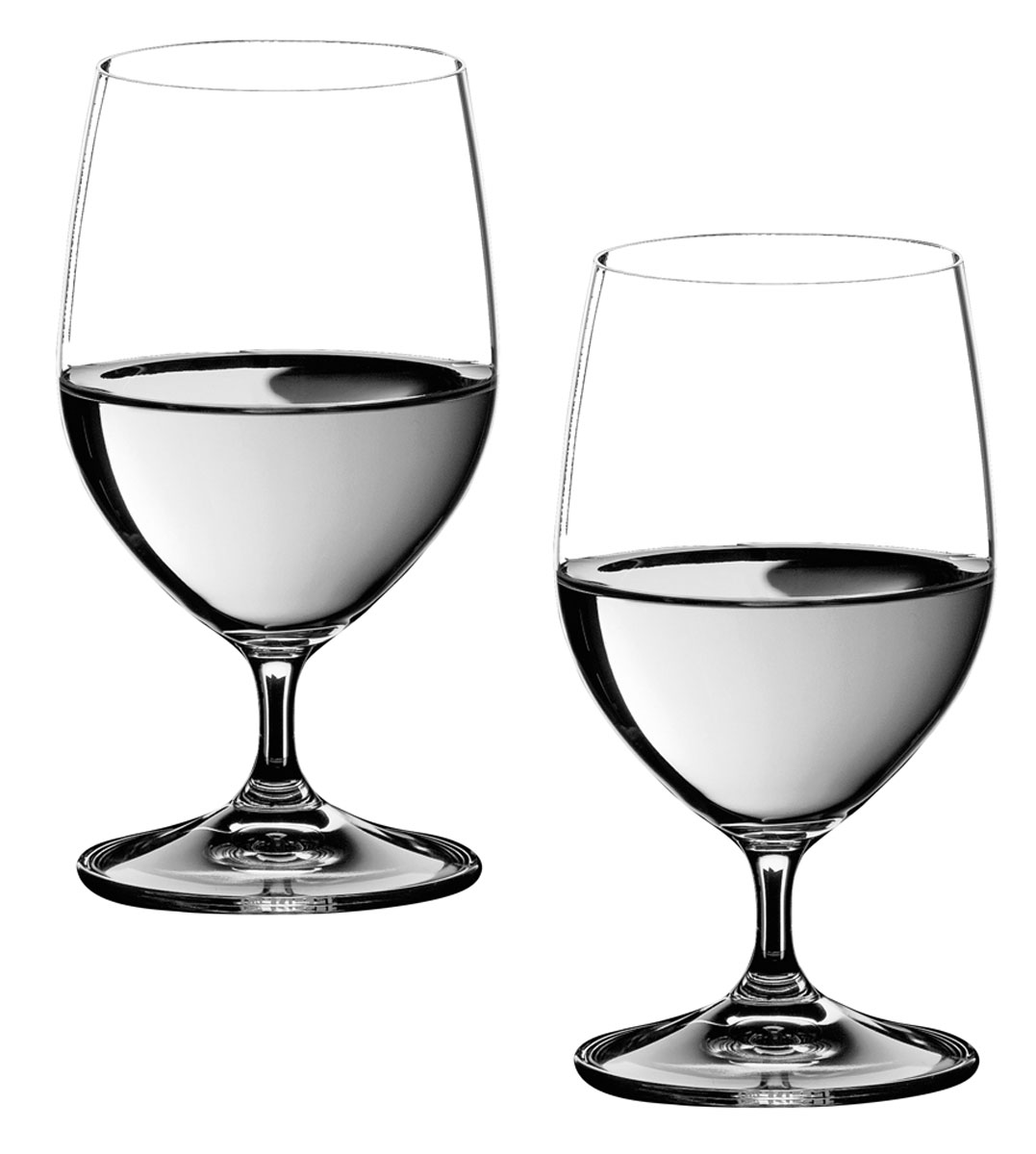 Набор бокалов Riedel Water, 350 мл, 2 шт6416/02 Набор бокалов Riedel Water, 350 мл, 2 шт6416/02Набор Riedel Water состоит из двух бокалов, выполненных из прочного стекла. Бокалы предназначены для подачи воды. Они сочетают в себе элегантный дизайн и функциональность. Благодаря такому набору пить напитки будет еще вкуснее. Набор бокалов Riedel Water прекрасно оформит праздничный стол и создаст приятную атмосферу за романтическим ужином. Такой набор также станет хорошим подарком к любому случаю. Можно мыть в посудомоечной машине. Диаметр бокала (по верхнему краю): 6,5 см. Высота бокала: 14,5 см.
