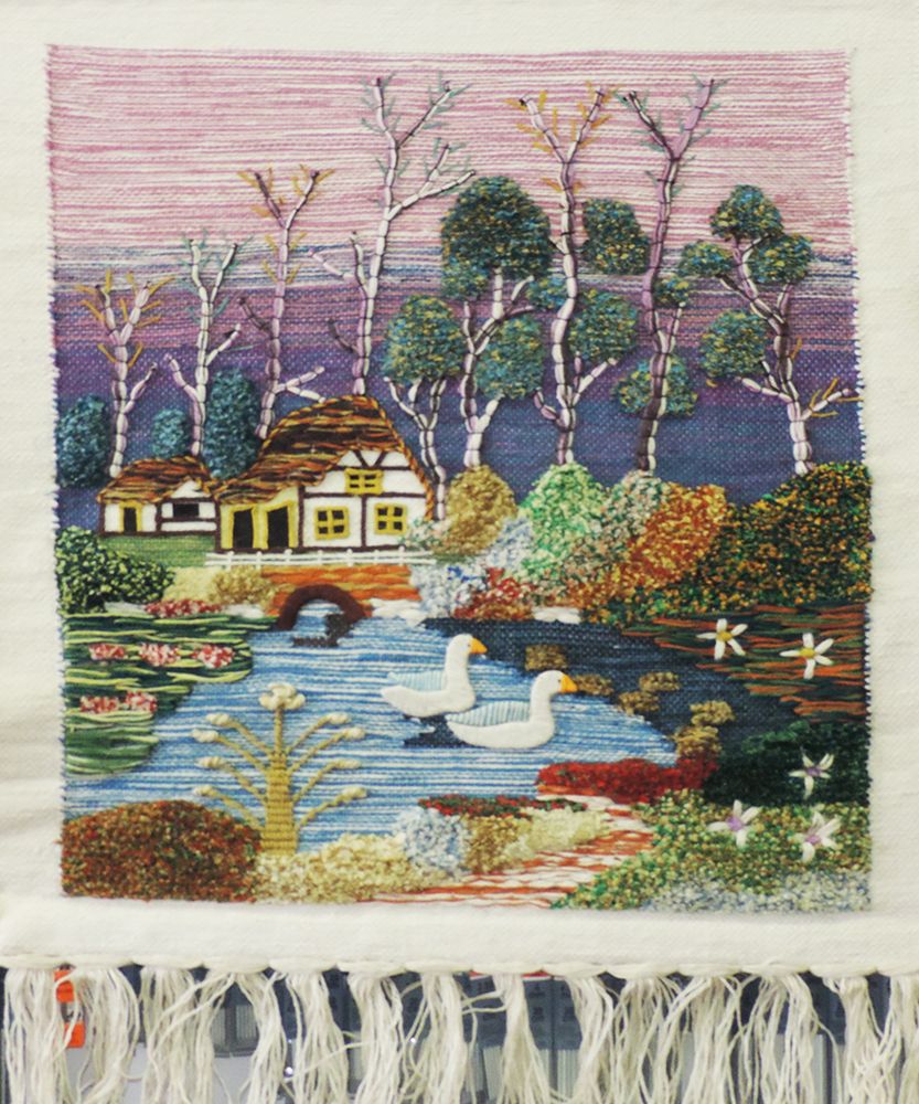 Коврик декоративный India Jute, 90 х 95 см. 1000510005 Коврик декоративный India Jute, 90 х 95 см. 1000510005Коврик декоративный ручной работы. Произведен в деревнях Индии, с вековыми традициями в изготовлении джутовых изделий. Служит идеальным украшением Вашего интерьера, отличный подарок по любому случаю. Изделия ручной работы могут немного отличаться от товара, представленного на фото, например, цветовыми нюансами, отделкой. Внимание: коврик не подлежит стирке!