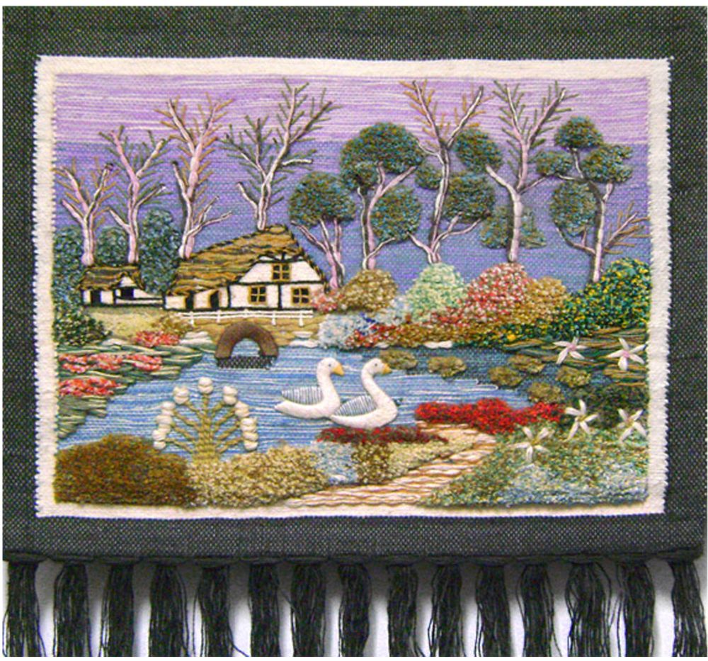Коврик декоративный India Jute, 90 х 70 см. 1000610006 Коврик декоративный India Jute, 90 х 70 см. 1000610006Коврик декоративный ручной работы. Произведен в деревнях Индии, с вековыми традициями в изготовлении джутовых изделий. Служит идеальным украшением Вашего интерьера, отличный подарок по любому случаю. Изделия ручной работы могут немного отличаться от товара, представленного на фото, например, цветовыми нюансами, отделкой. Внимание: коврик не подлежит стирке!