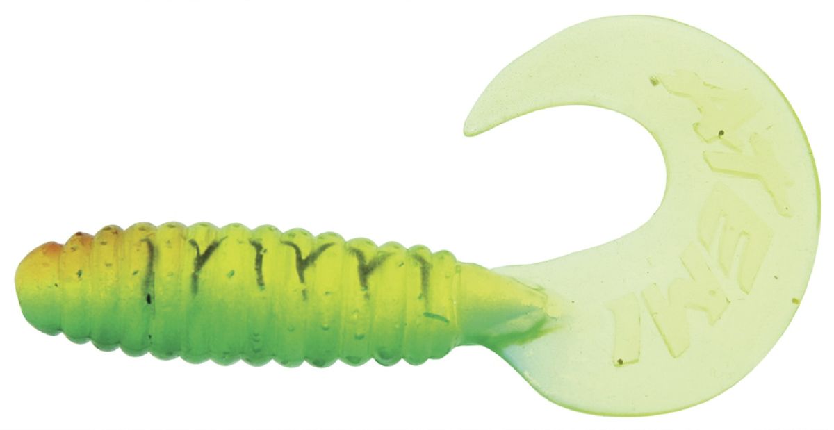 Твистер Atemi, цвет: Firetiger, длина 4 см, 10 штASB012-FT Твистер Atemi, цвет: Firetiger, длина 4 см, 10 штASB012-FTТвистер Atemi 4,0см цвет: FIRETIGER Твистеры, или виброхвосты, предназначены для ловли хищных рыб. Принцип действия твистера заключается в привлечении внимания рыбы с помощью подрагивания хвоста, выбор мягкости которого зависит от тех или иных условий ловли: например, в стоячей воде используют приманки с длинным и мягким хвостом, а в водоеме с сильным течением – с коротким и жестким. Данная модель представляет универсальный вариант и подходит для рыбалки разными способами, что делает ее практичной . Характеристики: Материал Силикон Длина приманки, 40мм Страна-изготовитель Китай Упаковка Пакет Расцветка: FIRETIGER Размер: 4,0 см. Количество штук в упаковке: 10.