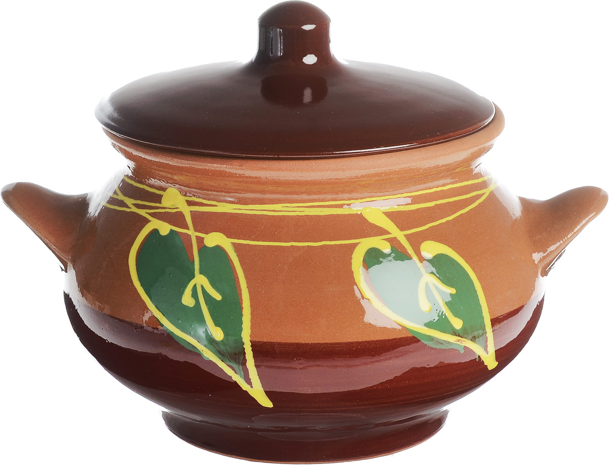 Горшок для жаркого Борисовская керамика Русский, с ручками, 0,95 л. ОБЧ00000371ОБЧ00000371 Горшок для жаркого Борисовская керамика Русский, с ручками, 0,95 л. ОБЧ00000371ОБЧ00000371Горшок для жаркого Борисовская керамика Русский выполнен из высококачественной керамики. Внутренняя и внешняя поверхность покрыты глазурью. Керамика абсолютно безопасна, поэтому изделие придется по вкусу любителям здоровой и полезной пищи. Горшок для запекания с крышкой очень вместителен и имеет удобную форму. Идеально подходит для запекания большой порции. Уникальные свойства красной глины и толстые стенки изделия обеспечивают эффект русской печи при приготовлении блюд. Это значит, что еда будет очень вкусной, сочной и здоровой. Посуда жаропрочная. Можно использовать в духовке и микроволновой печи. Диаметр горшочка: 15 см. Высота: 14 см.