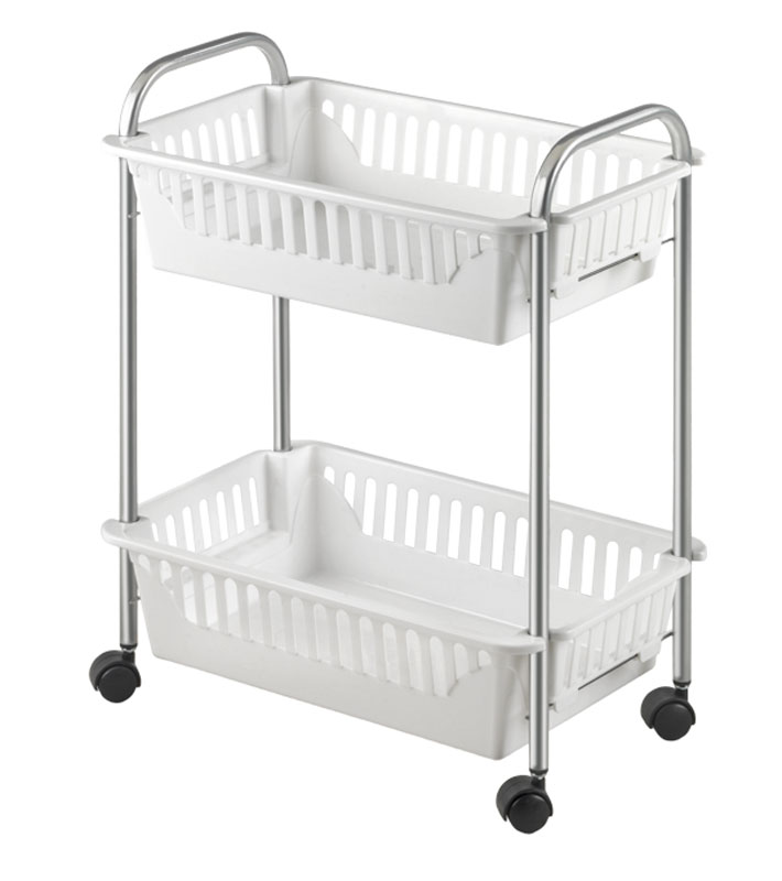 Этажерка Metaltex Oslo, двухъярусная, 41 х 26 х 52 см34.24.02 Этажерка Metaltex Oslo, двухъярусная, 41 х 26 х 52 см34.24.02Этажерка Metaltex Oslo - это новое поколение тележек Metaltex с полимерным покрытием Chrometherm эмитируещее хром. Большие корзины с твердым основанием. Серия с функциональным дизайном. Очень удобная и компактная, но в то же время вместительная, она прекрасно впишется в пространство любого помещения. Ее можно установить в ванной комнате, и ваши шампуни, гели для душа и различные крема всегда будут под рукой. На кухне этажерку можно использовать для хранения посуды и продуктов. Благодаря колесикам этажерку можно перемещать в любую сторону без особых усилий. Изделие легко собирается и разбирается. Гарантия на покрытие 6 лет.