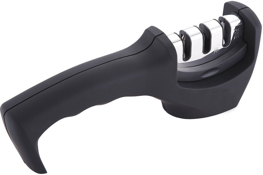Ножеточка Bergner 2751 RB/48, 2 вида заточки, 20,5х5х7 см2751 RB/48 Ножеточка Bergner 2751 RB/48, 2 вида заточки, 20,5х5х7 см2751 RB/48Точилка для ножей Bergner RB-2751/48 - незаменимый аксессуар на любой кухне. Корпус выполнен из прочного пластика. Ножеточка позволяет комфортно и безопасно наточить разные кухонные ножи из нержавеющей стали, используя 2 вида заточки. Размер точилки составляет 20.5 х 5 х 7 см.