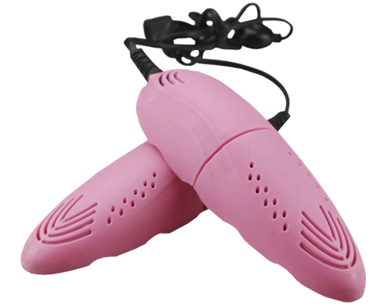 Irit IR-3702, Pink сушка для обуви79 01546 Irit IR-3702, Pink сушка для обуви79 01546Irit IR-3702 - сушка для обуви, которая поможет вашей обуви стать сухой после прогулки по лужам или снегу. Температура нагрева элементов 65-80 °С. Сушилка изготовлена из пластика. Для сушки расположите обувь на ровной, сухой поверхности. Поместите нагревательные элементы в обувь. Убедитесь, что рабочее напряжение в вашей сети соответствует напряжению прибора. Включите прибор в розетку. Оставьте прибор включенным на 1-3 часа в зависимости от степени влажности обуви. После выключения прибора подождите некоторое время до остывания нагревательных элементов. Мощность: 10 Вт