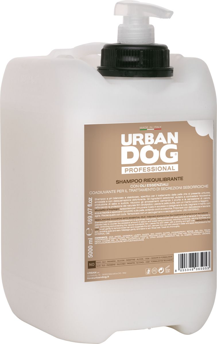Шампунь для собак Urban Dog, от зуда, восстанавливающий кожу, 5 лUD205TSE Шампунь для собак Urban Dog, от зуда, восстанавливающий кожу, 5 лUD205TSEШампунь с сбалансированным и стабилизированным pH специально разработан для обработки жирной, покрасневшей кожи с отшелушиванием перхоти. Отобранные для SEBO ШАМПУНЯ ингредиенты помогают избежать излишнего образования кожного сала и пота, способствуют уменьшению покраснений, успокаивают зуд и ощущение тепла, укрепляют защитные свойства естественной гидролипидной пленки. Оставляет кожу чистой, а шерсть блестящей и легкой.