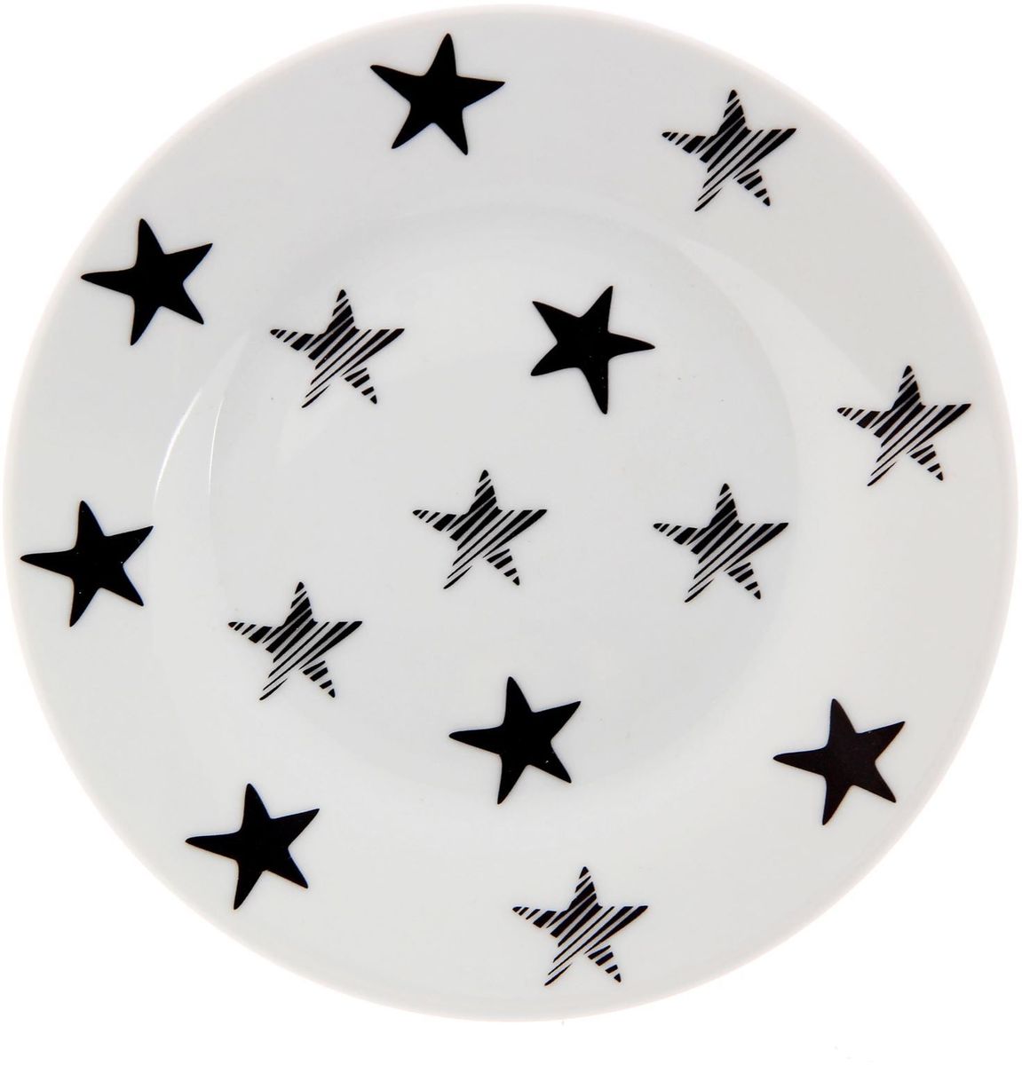 Тарелка мелкая Сотвори чудо My Little Star, диаметр 15,5 см2277852 Тарелка мелкая Сотвори чудо My Little Star, диаметр 15,5 см2277852Хотите обновить интерьер кухни или гостиной? Устраиваете необычную фотосессию или тематический праздник? А может, просто ищете подарок для близкого человека? Посуда « Сотвори Чудо» — правильный выбор в любой ситуации. Её достоинства: изящный фаянс нежного сливочного цвета; стойкость краски; пригодность для посудомоечных машин.