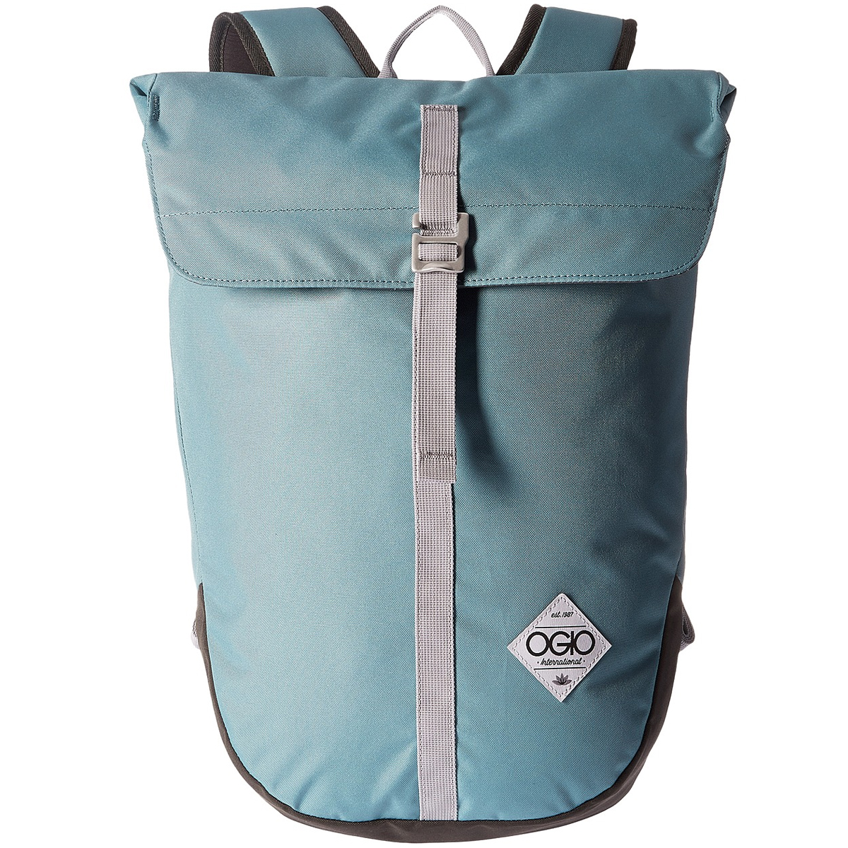 Рюкзак городской OGIO Active. Dosha Pack (A/S), цвет: голубой. 031652227569031652227569 Рюкзак городской OGIO Active. Dosha Pack (A/S), цвет: голубой. 031652227569031652227569Компактный женский рюкзак с уплотненным отделением для ноутбука до 15 дюймов. Оригинальная конструкция рюкзака совершенно не содержит молнии, а основное отделение закрывается клапаном с пряжкой. Стеганая задняя панель и плотные эргономичные лямки обеспечат комфорт во время переноски, сняв лишнюю нагрузку со спины, а стильный дизайн рюкзака позволит ему стать важной частью Вашего повседневного лука.