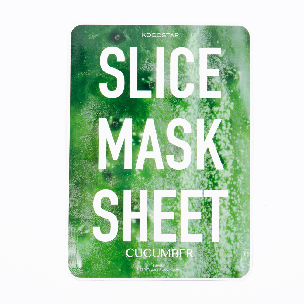 Kocostar Маска-слайс для лица Огурец, 20 мл / Slice Mask Sheet (Cucumber)20-0009 Kocostar Маска-слайс для лица Огурец, 20 мл / Slice Mask Sheet (Cucumber)20-0009Наполнить кожу энергией и свежестью, вдохнуть в нее новую жизнь - возможно! Оригинальная и очень эффективная маска в виде сочных тонких ломтиков огурца освежит, улучшит состояние кожи, придаст ей здоровый цвет и активизирует защитные свойства. Витамин С в составе маски снимает отечность, а гиалуроновая кислота обеспечит глубокое увлажнение. Экстракт Алоэ Вера восстановит раздраженную кожу за счет своих заживляющих и восстанавливающих свойств, а также поможет сохранить кожу молодой и здоровой. За счет своего мягкого воздействия маска-слайс подходит для любого типа кожи, даже чуствительной.