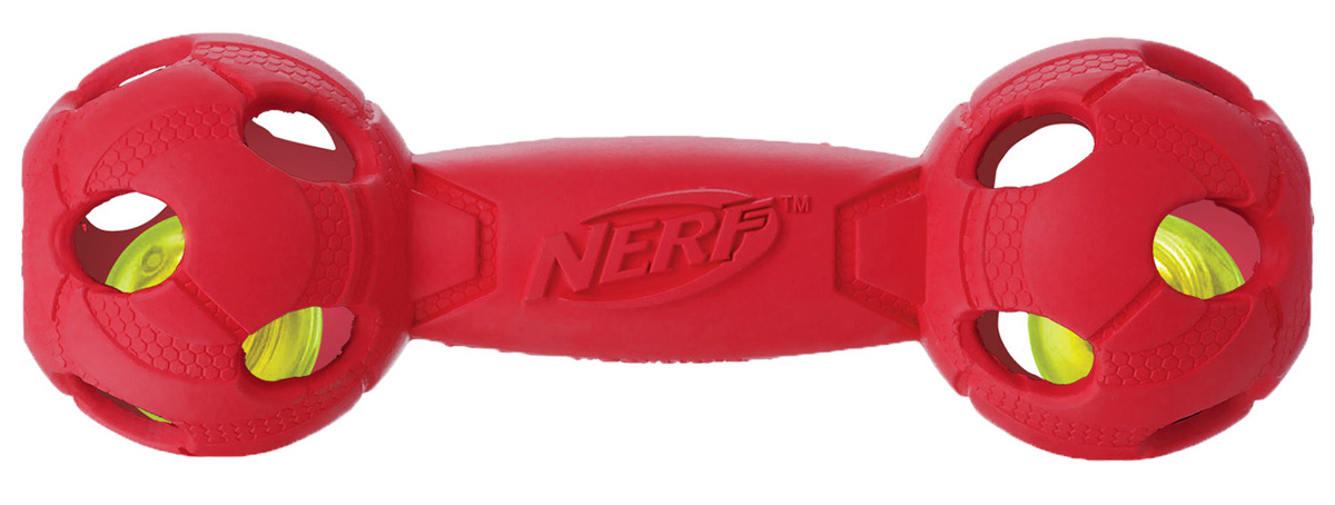 Игрушка для собак Nerf Гантель, светящаяся, 17,5 см22637 Игрушка для собак Nerf Гантель, светящаяся, 17,5 см22637Гантель из двух словев прочной резины с отверстиями и LED-лампой внутри! LED при ударе начинает мигать, что приводит собаку в восторг, вдохновляя на игру! Оптимально для игры в темное время суток! Подходит собакам с мощной челюстью! Интересный рельефный рисунок! Размер: 17,5 см, M.