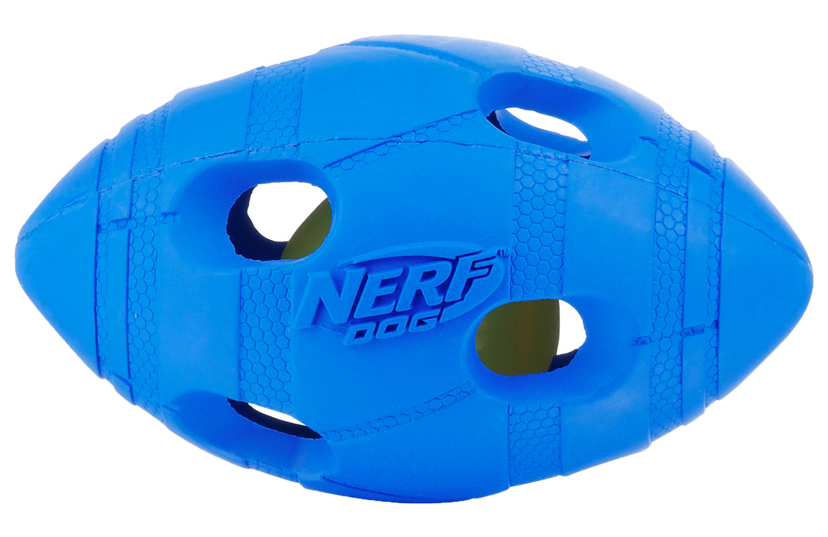 Игрушка для собак Nerf Мяч для регби, светящийся, 13,5 см22651 Игрушка для собак Nerf Мяч для регби, светящийся, 13,5 см22651Мяч-регби из двух словев прочной резины с отверстиями и LED-лампой внутри! LED при ударе начинает мигать, что приводит собаку в восторг, вдохновляя на игру! Оптимально для игры в темное время суток! Подходит собакам с мощной челюстью! Интересный рельефный рисунок! Размер: 13,5 см, M.