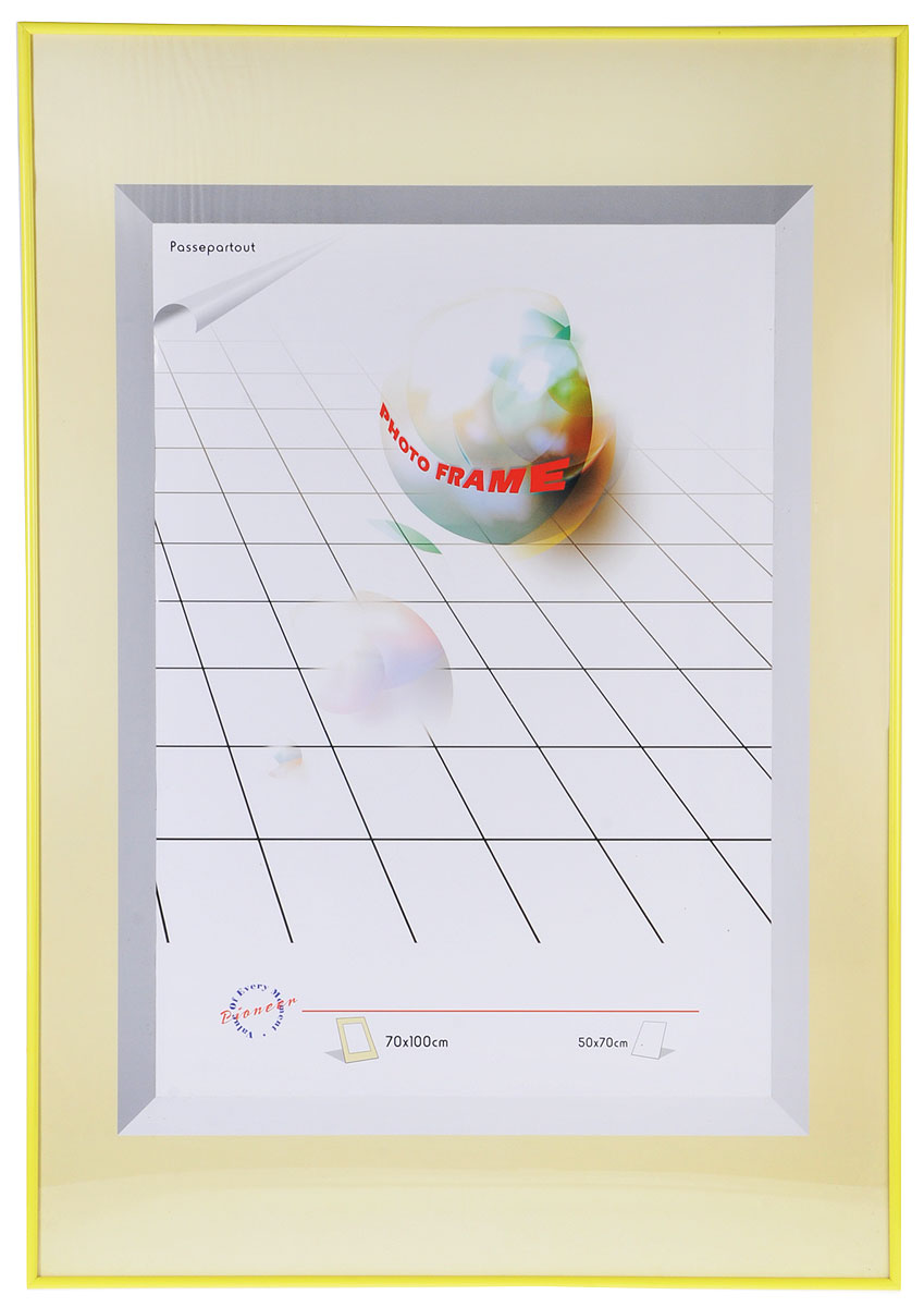 Фоторамка Pioneer Yellow, 70 х 100 см9144 PR Фоторамка Pioneer Yellow, 70 х 100 см9144 PRФоторамка Pioneer Yellow выполнена в классическом стиле из пластика и стекла, защищающего фотографию. Рамка оснащена двумя петельками для подвешивания на стену в горизонтальном и вертикальном положении. Такая фоторамка поможет вам оригинально и стильно дополнить интерьер помещения, а также позволит сохранить память о дорогих вам людях и интересных событиях вашей жизни.