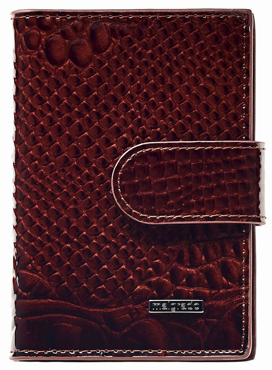 Визитница женская Malgrado, цвет: коричневый. 42003-0440342003-04403 Brown Визитница женская Malgrado, цвет: коричневый. 42003-0440342003-04403 BrownСтильная визитница Malgrado выполнена из натуральной лакированной кожи с тиснением под рептилию, оформлена металлической фурнитурой с символикой бренда. Изделие раскрывается пополам и закрывается хлястиком на кнопку. Внутри расположены: два боковых кармана, один из которых дополнен вставкой из пластика, и блок на двадцать файлов для визиток. Изделие поставляется в фирменной упаковке. Визитница Malgrado станет отличным подарком для человека, ценящего качественные и практичные вещи.