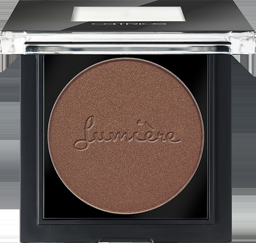 Catrice Тени для век Pret-a-Lumiere Longlasting Eyeshadow 010 Creme Brune медный 2 гр20026 Catrice Тени для век Pret-a-Lumiere Longlasting Eyeshadow 010 Creme Brune медный 2 гр20026Высокая концентрация пигмента в сочетании с легчайшей, почти невесомой текстурой – отличительная особенность новых теней CATRICE Pret-a-Lumiere Longlasting Eyeshadow. Секрет – в инновационной, невероятно плотной кремовой текстуре, благодаря которой тени идеально наносятся: достаточно одного слоя, чтобы получить максимально насыщенный цвет. Тени представлены в девяти актуальных оттенках, среди которых – нежный мятный, насыщенный синий и элегантный золотой.