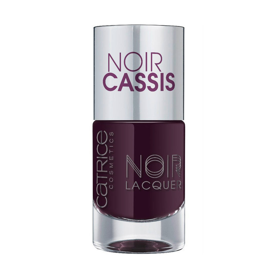Catrice Лак для ногтей Noir Noir Lacquers 03 Noir Cassis баклажан 10 мл59914 Catrice Лак для ногтей Noir Noir Lacquers 03 Noir Cassis баклажан 10 мл59914Стойкая формула и эффектный глянцевый блеск, новые лаки CATRICE Noir Noir Lacquers – словно коллекция «маленьких черных платьев» для ногтей! В каждом из них глубокий черный тон дополнен едва уловимой ноткой цвета – зеленого, синего, фиолетового или красного. Плотная текстура обеспечивает равномерное нанесение.