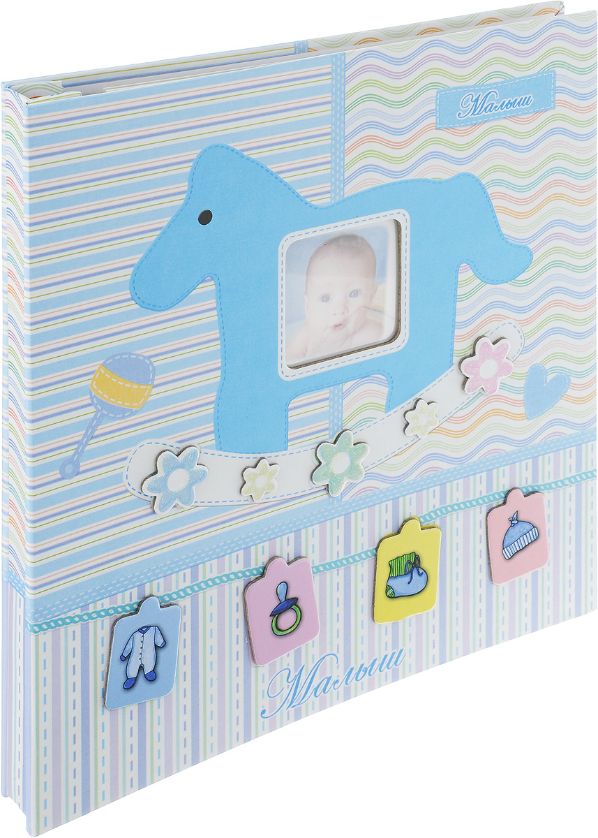 Фотокнига Pioneer Our Baby 1, цвет: голубой, 23 x 28 см48447 FA Фотокнига Pioneer Our Baby 1, цвет: голубой, 23 x 28 см48447 FAФотокнига Pioneer Our Baby 3 позволит вам запечатлеть моменты жизни вашего ребенка. Изделие выполнено из картона и плотной бумаги, может быть использована для создания памятного альбома в технике скрапбукинг. В книге находится 20 страниц-анкет для заполнения и рамка для фото. Всего внутри может быть расположено 20 фото. Тип скрепления: спираль Формат фотографий: 23 х 28 см Материал страниц: бумага Тип страниц: магнитный