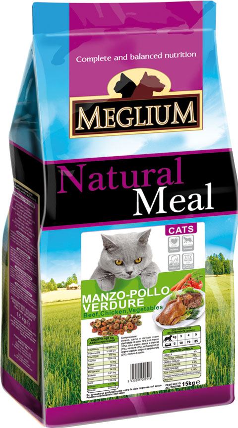 Корм сухой Meglium Adult для кошек, говядина курица овощи, 3 кг63996 Корм сухой Meglium Adult для кошек, говядина курица овощи, 3 кг63996Состав: дегидрированное мясо (35%, из которого куриного мяса 14% и говядины 10%), кукуруза, пшеница, куриный жир, рыбная мука (5%), овощи (4%), сушеная мякоть свеклы (2%), минеральные вещества. Пищевые добавки на кг: Витамин A 18000 UI, Витамин D3 1200 UI, Витамин E 145 мг, E4 пентагидрат сульфата меди 55 мг, E1 карбонат железа 58 мг, E5 оксид марганца 73 мг, E6 моногидрат сульфата цинка 173 мг, E2 йодистый калий 1,4 мг, E8 селенит натрия 0,31 мг, таурин 1000 мг. Аналитические компоненты: влага 8%, сырой белок 28%, сырые масла и жиры 11%, сырая зола 8,1%, сырая клетчатка 2,5%, жирные кислоты Омега-3 0,19%, жирные кислоты Омега-6 2,6%. Энергетическая ценность: 3500 кКал/кг.