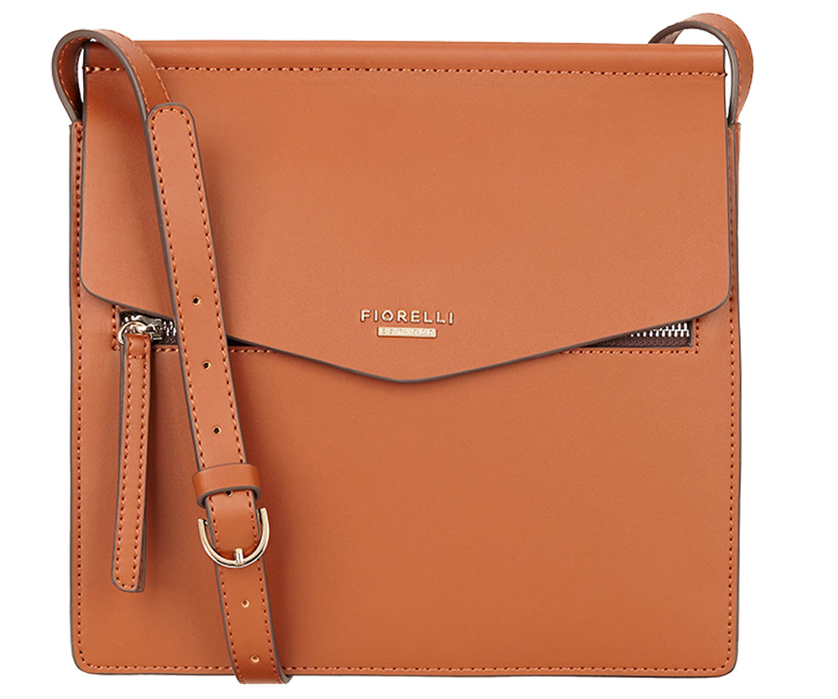 Сумка женская Fiorelli, цвет: светло-коричневый. 8632 FH New Tan8632 FH New Tan Сумка женская Fiorelli, цвет: светло-коричневый. 8632 FH New Tan8632 FH New TanЭлегантная женская сумка Fiorelli изготовлена из качественной искусственной кожи. Модель с тремя отделениями закрывается на клапан с магнитной кнопкой. На лицевой части расположен врезной карман на молнии. Сумка оснащена плечевым ремнем, который можно регулировать по длине.