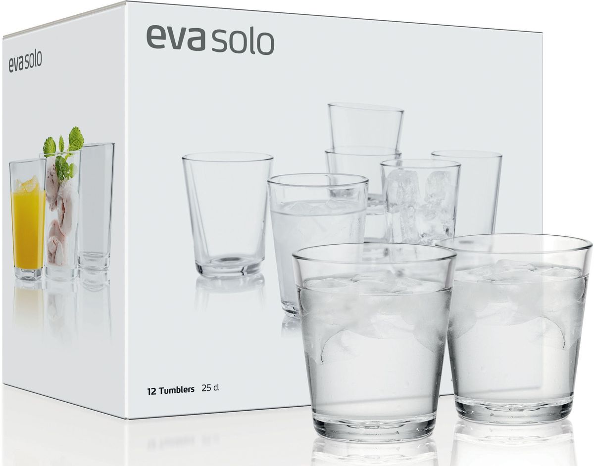 Стаканы Eva Solo, 12 х 250 мл. 567422567422 Стаканы Eva Solo, 12 х 250 мл. 567422567422Набор из 12 стаканов для холодных и горячих (до 130°С) напитков. Также стаканы можно использовать для десертов. Прочное выдувное стекло. Объем 250 мл, простая и стильная форма. Стаканы подойдут для ежедневного использования и отлично будут смотреться на праздничном столе.