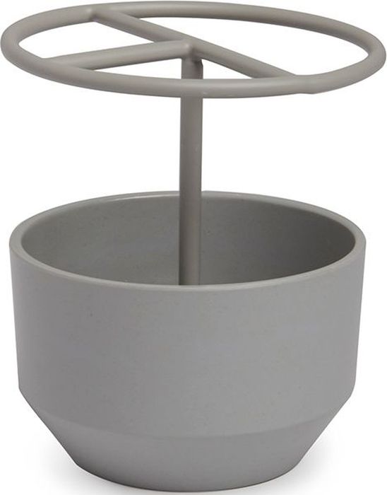 Стакан для зубных щеток Umbra Fiboo, цвет: серый, 10,3 х 9,5 х 9,5 см023872-918 Стакан для зубных щеток Umbra Fiboo, цвет: серый, 10,3 х 9,5 х 9,5 см023872-918Подставка для зубных щеток изготовлена из комбинированного материала (меламин и бамбуковое волокно), который отличает экологичность, износостойкость и уникальный матовый эффект. Благодаря широкому горлышку в емкость также помещаются тюбики с зубной пастой и электрические зубные щетки. Дизайн: Wesley Chau