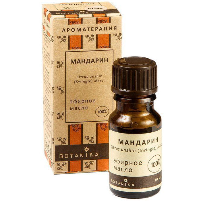Botanika эфирное масло Мандарин, 10 мл00007587 Botanika эфирное масло Мандарин, 10 мл00007587Цветочно-цитрусовая серия. Из плодов мандарина путем холодного прессования получают эфирное масло, обладающее сладким и сочным цитрусово-фруктовым ароматом. В целом запах мандаринового масла близок к апельсиновому, с выраженным прохладным, бодрящим цитрусовым тоном. Сложный эфир метилантранилат придает эфирному маслу мандарина особенный цветочно-фруктовый оттенок (земляника, виноград, винные нюансы). Для аромата мандарина характерен отчетливый восковой аспект цедры, цветочные (нероли, лаванда) и травянисто-древесные оттенки.