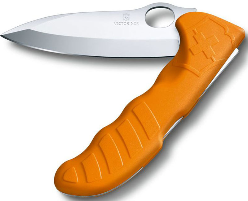 Нож туристический Victorinox Hunter Pro, цвет: желтый, длина лезвия 13 см0.9410.9 Нож туристический Victorinox Hunter Pro, цвет: желтый, длина лезвия 13 см0.9410.9Туристический нож Victorinox Hunter Pro создан буквально с нуля, как специальный нож для туристов. Благодаря эргономичной форме этот нож очень прочно удерживается в руке. Матовое лезвие не блестит на солнце. Изделия поставляются в специально подобранном чехле. Толщина обуха 2,9 мм. Все ножи Victorinox с высоким содержанием углерода, из нержавеющей стали первого сорта, х50CrMo. Твердость (HRc) 55-56 отлично держит заточку. В комплекте нейлоновый чехол.