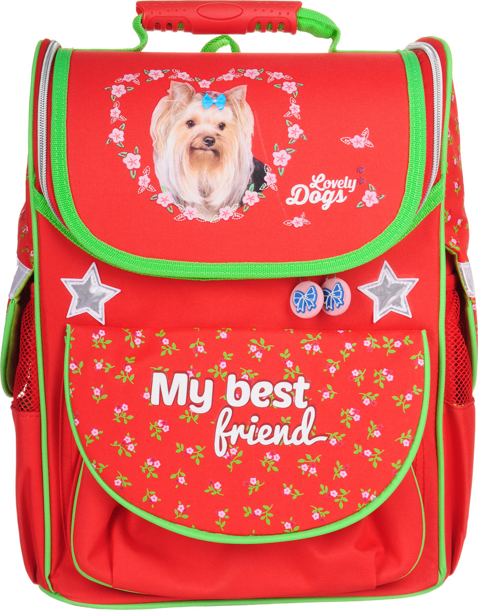 Hatber Ранец школьный Balance Best FriendsNRk_06803 Hatber Ранец школьный Balance Best FriendsNRk_06803Эргономичный школьный ранец Hatber Balance Best Friends предназначен для детей младшего школьного возраста. Изделие выполнено из полиэстера и оформлено изображением йоркширского терьера. Несмотря на свою легкость, ранец очень вместителен. Жесткий каркас и анатомическая форма спинки способствуют равномерному распределению нагрузки, формированию правильной осанки. Ранец имеет одно основное отделение, закрывающееся сверху клапаном на застежку-молнию. Внутри расположен 1 открытый карман-сетка, снаружи - 3 кармана (один из них расположен на лицевой стороне, а два других - сбоку). Ранец оснащен удобной ручкой для переноски в руке.