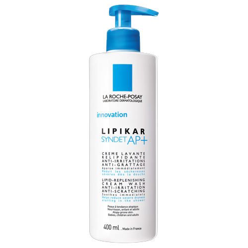 La Roche-Posay Lipikar Syndet АП+ 400млM9147400 La Roche-Posay Lipikar Syndet АП+ 400млM9147400Липидовосстанавливающий очищающий крем-гель для лица и тела разработан для очень сухой, раздраженной, склонной к атопии кожи. Мягко очищает кожу младенцев, детей и очень сухую кожу взрослых. Нормализует липидный баланс кожи; Моментально смягчает кожу; Уменьшает выраженную сухость сразу после душа. Подходит для очищения кожи головы детей. Воздействует на все признаки, характерные для атопичной кожи. Липидовосстанавливающий комплекс с содержанием масла ши восстанавливает и укрепляет защитный барьер кожи. Ниацинамид - мгновенно успокаивает. Термальная вода La Roche-Posay - успокаивает, увлажняет ,снимает раздражение и обладает антиоксидантными свойствами. Для младенцев, детей и взрослых.