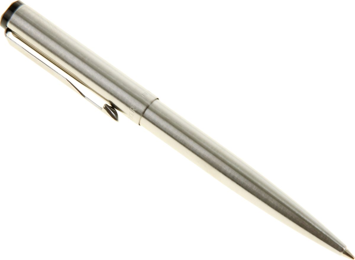 Parker Ручка шариковая Vector Steel M синяя917435 Parker Ручка шариковая Vector Steel M синяя917435Parker — классика с современным оттенком. Этот культовый бренд отличается неугасаемым стремлением к совершенству. Уже на протяжении столетия он имеет отличную репутацию и ассоциируется с канцелярскими изделиями исключительно высокого качества, подчеркивая тем самым верность традициям, надежность, элегантность, стиль и желание привносить новое в свои образцы. Ручка шариковая Parker Vector Steel M, синие чернила — сочетание неповторимого дизайна и прекрасного исполнения. Этот аксессуар станет элитным и статусным презентом для коллег, друзей, а также настоящим украшением любого рабочего стола.