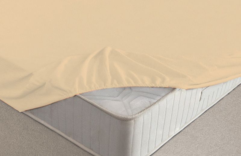 Простыня на резинке Ecotex, махровая, цвет: персиковый, 140 х 200 смПРМ14 персиковый Простыня на резинке Ecotex, махровая, цвет: персиковый, 140 х 200 смПРМ14 персиковыйМахровые простыни на резинке сшиты из высококачественного махрового полотна, окрашены стойкими экологически безопасными красителями. Они уже успели завоевать признание потребителей благодаря своим практичным характеристикам. Имеют резинку по всему периметру, что даёт возможность надежно зафиксировать простыню на матрасе, тем самым создавая здоровый и комфортный сон. Натяжные махровые простыни довольно практичны, т.к. махровое полотно долговечно. Выолнены из 100% хлопка и не содержат синтетических добавок.