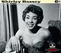 Shirley Bassey. Somebody Loves Me (2 �D)