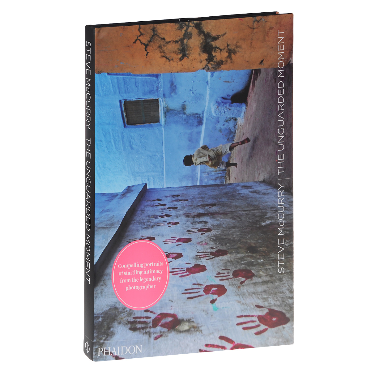 Steve McCurry: The Unguarded Moment Steve McCurry купить читать скачать онлайн - BookMix.ru