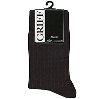 НоскиB3 НоскиB3Мужские носки Griff Classic изготовлены из высококачественного сырья с добавлением полиамидных и эластановых волокон, которые обеспечивают великолепную посадку. Носки отличаются элегантным внешним видом. Удобная широкая резинка идеально облегает ногу и не пережимает сосуды, усиленные пятка и мысок повышают износоустойчивость носка, а удлиненный паголенок придает более эстетичный вид.
