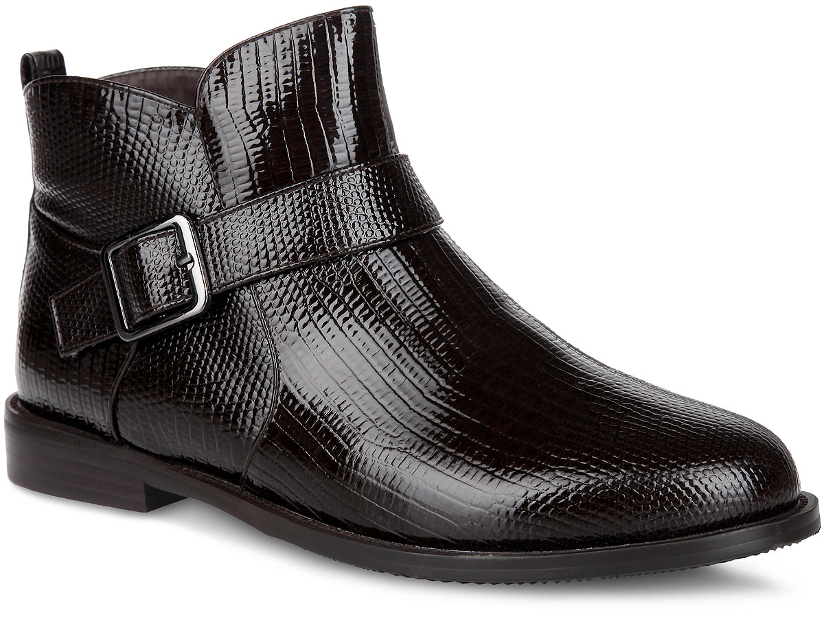 Шлепанцы  - темно-коричневый цвет