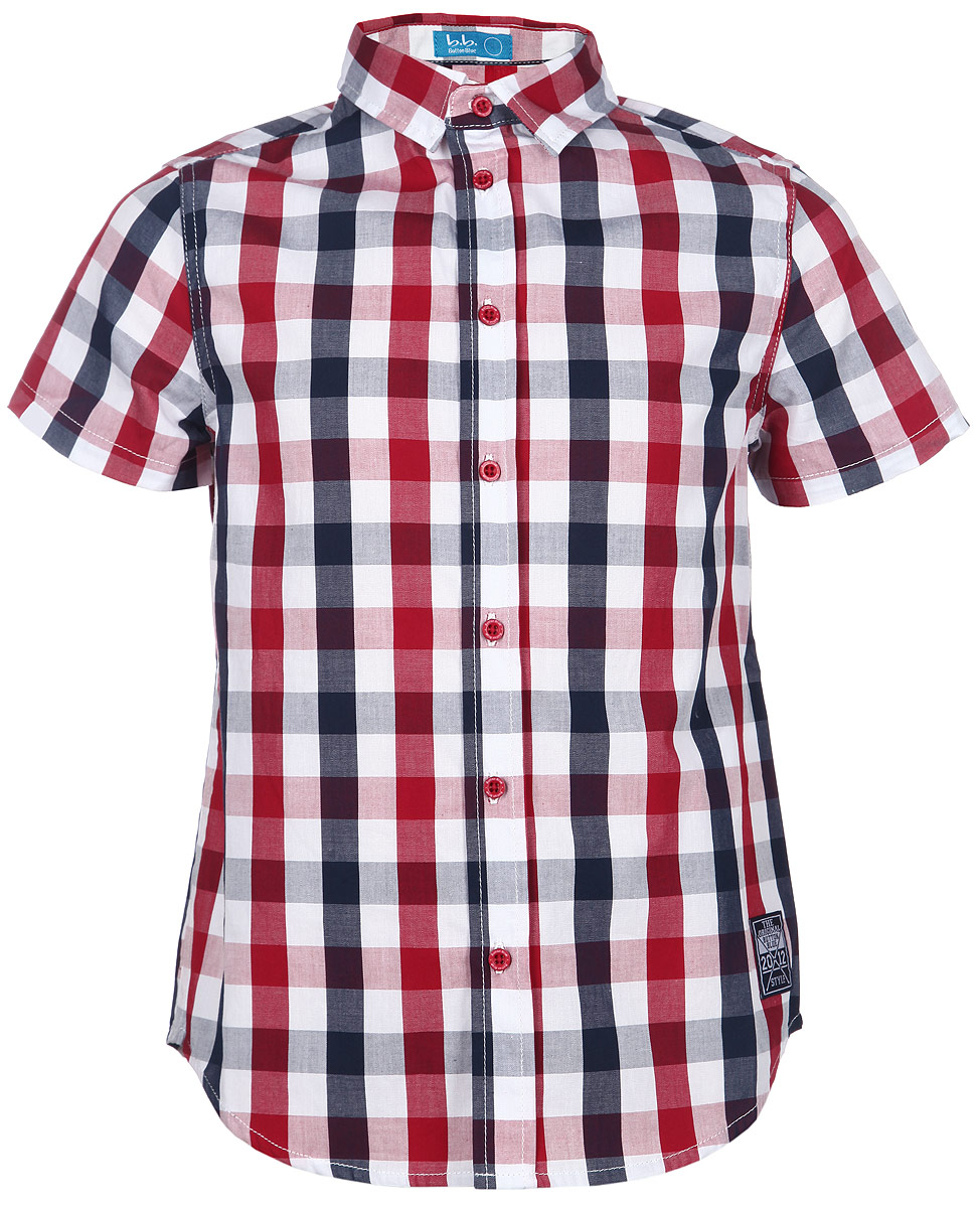 Рубашка116BBBB2303 Рубашка116BBBB2303Стильная рубашка для мальчика Button Blue идеально подойдет вашему ребенку. Изготовленная из натурального хлопка, она мягкая и приятная на ощупь, не сковывает движения и позволяет коже дышать, не раздражает даже самую нежную и чувствительную кожу ребенка, обеспечивая ему наибольший комфорт. Рубашка с короткими рукавами и отложным воротничком застегивается на пластиковые пуговицы по всей длине. Оформлена модель принтом в клетку, дополнена небольшой нашивкой. Современный дизайн и модная расцветка делают эту рубашку стильным предметом детского гардероба. Ее можно носить как с джинсами, так и с классическими брюками.